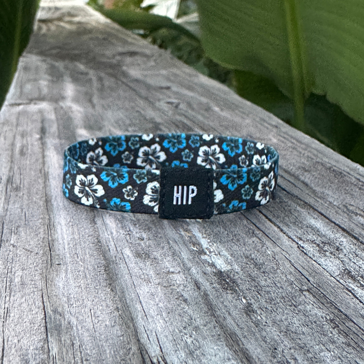 Totally Tropical Midnight Maui Blue